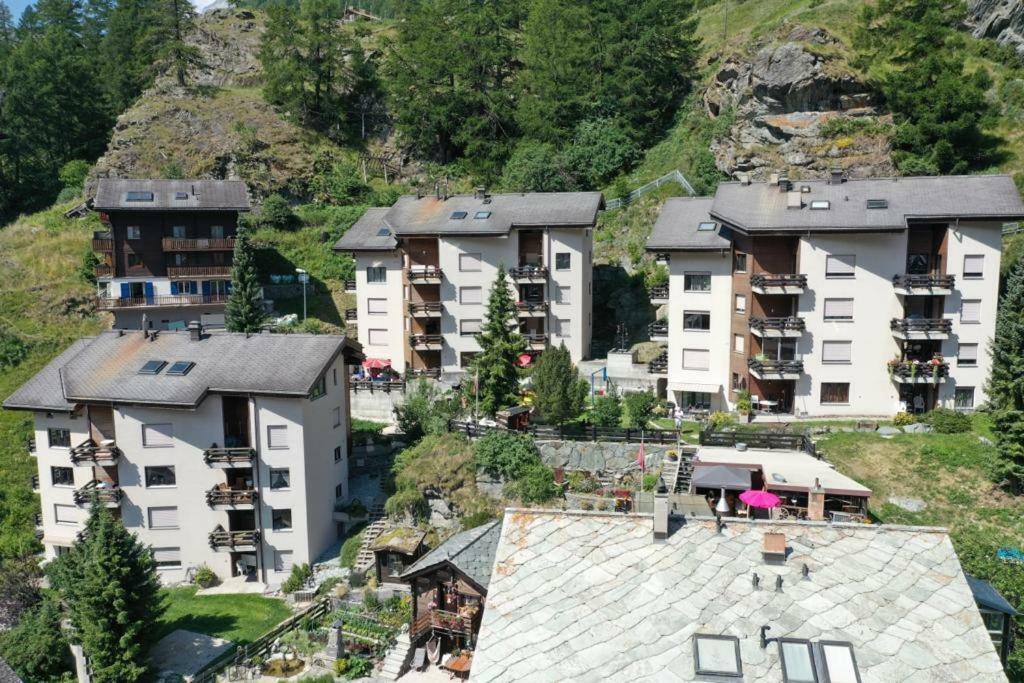 Bodmen B Lägenhet Zermatt Exteriör bild